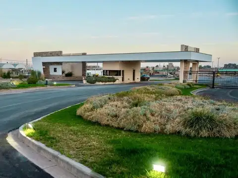 VENTA LOTE EXC. UBICACION BARRIO PRIV. LAS RETAMAS