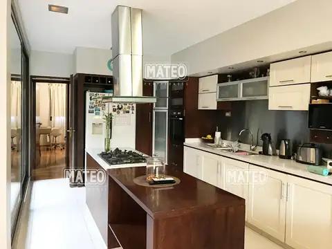Casa en Alquiler en Campos De Alvarez, USD 3.000