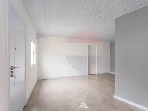 Depto Tipo Casa 2 ambientes con 1 baño