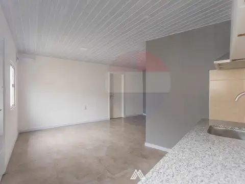 Depto Tipo Casa en Alquiler de 1 dormitorio