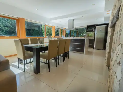 Hotel en Venta 16 años