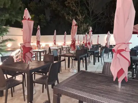 Ideal cafetería/pastelería