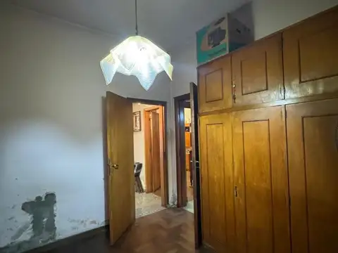 CASA 3 AMB + MONO  - CASEROS (centro)