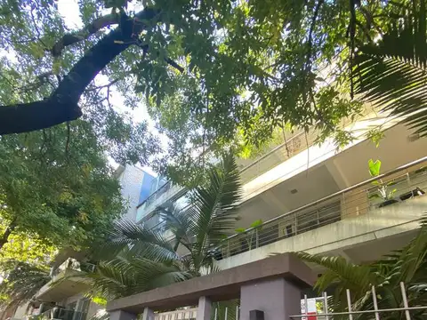 Av. LIBERTADOR 3274 1° "E" Punta Chica