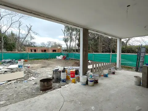 Casa 5 ambientes con 3 baños