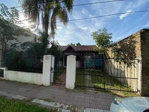 Casa en Venta en Granadero Baigorria, USD 97.000