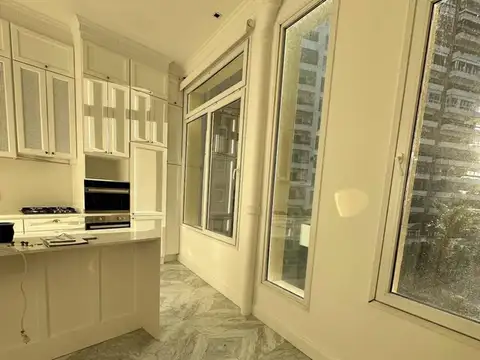 Departamento 7 ambientes con 3 baños