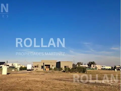 La pista  al 1200 Barrio El Ensueño