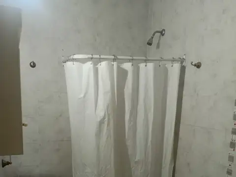 Guemes 3600, Piso PB