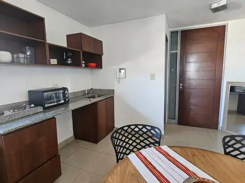 Macrocentro. Gorriti 100
