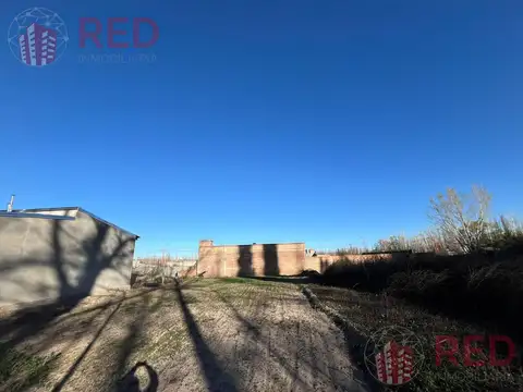 Terreno en Venta 10  mts Fondo