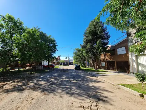 Casa en Alquiler al Oeste