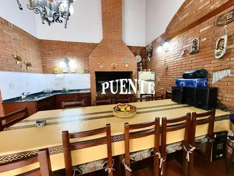 Casa en Venta en Lomas de Zamora, USD 340.000
