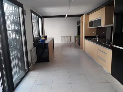 Casa en Alquiler en Horizonte, $ 1.500.000