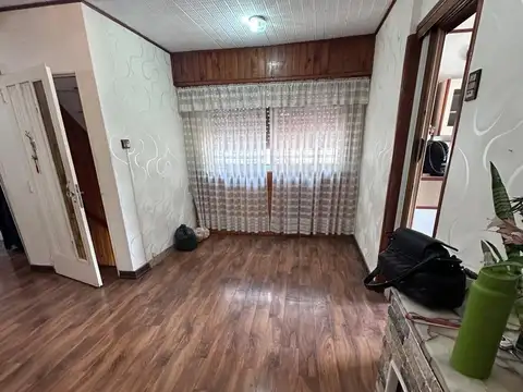 Depto Tipo Casa en Venta en Lanus Este, USD 65.000