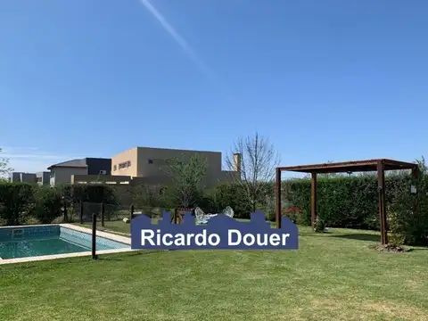 Casa en Alquiler de 3 dormitorios