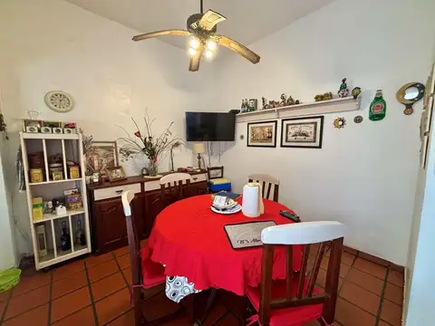 Casa 3 ambientes con 2 baños