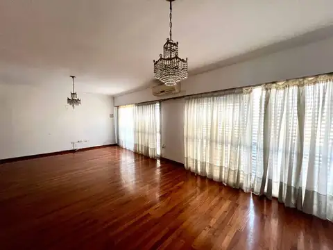 VENTA PH 4 AMBIENTES POMPEYA PATIO BALCÓN SIN EXP