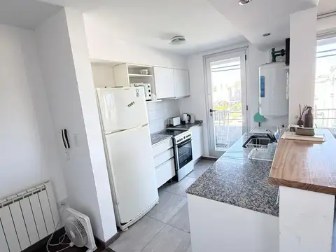 Departamento en Venta en Fisherton, USD 78.000