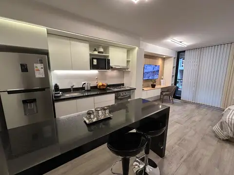 VENTA MONOAMBIENTE EN JUAN MANUEL DE ROSAS AL 1100