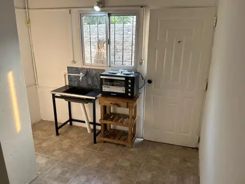Depto Tipo Casa en Alquiler de 1 dormitorio