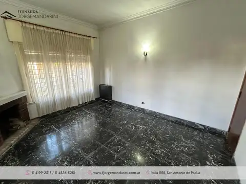Casa 3 ambientes con 2 baños