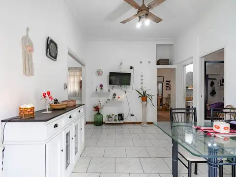 VENTA PH 4AMB C/BALCON AL FRENTE LINIERS PERMUTA