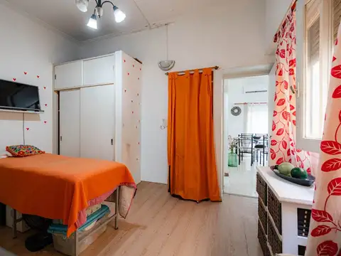 VENTA PH 4AMB C/BALCON AL FRENTE LINIERS PERMUTA