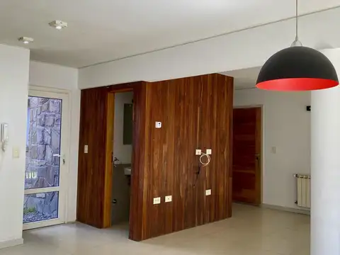 Departamento en Alquiler con 1 cocheras