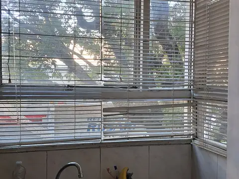 Departamento 5 ambientes con 1 baño