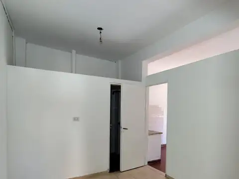 Depto Tipo Casa en Alquiler de 2 ambientes