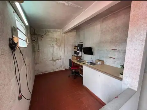 VENTA EN BLOCK | 2 DEPARTAMENTOS + LOCAL COMERCIAL EN ESQUIN