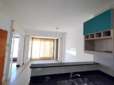 Departamento 5 ambientes con 2 baños