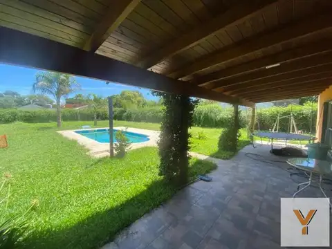 Casa en venta - 1 Dormitorio 1 Baño - Pergamino