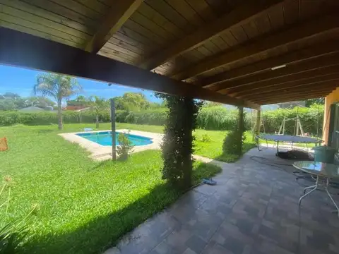 Casa en venta - 1 Dormitorio 1 Baño - Pergamino