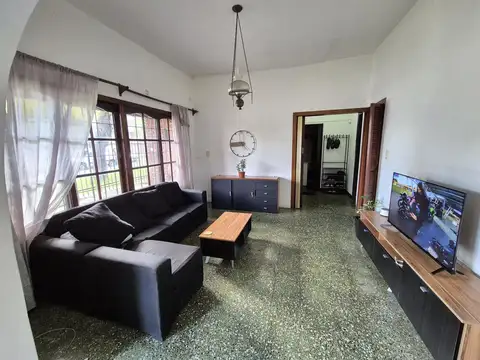 Depto Tipo Casa 4 ambientes con 1 baño