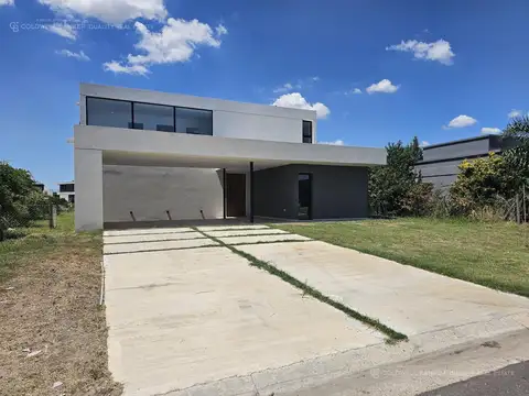 Roque Petrochi al 5300