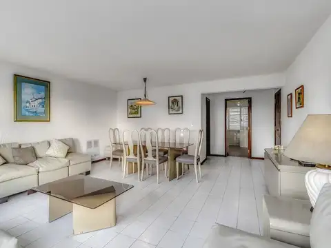 Departamento 4 ambientes con 2 baños