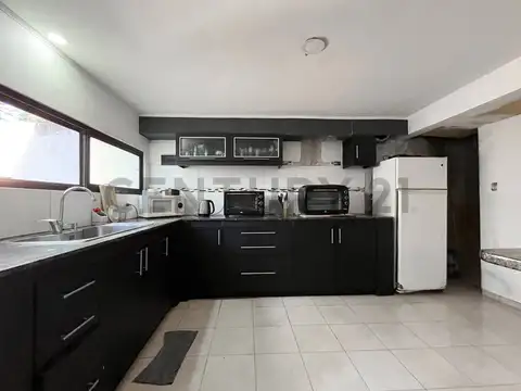 25 entre 425 y 426 100, Piso 0