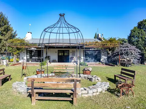 Campo de 32 ha. con infraestructura ideal Club de Polo o Equitación a 14 km. de Capilla del Señor