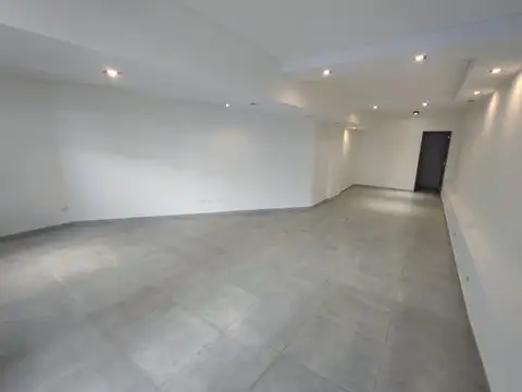 SALTA 1828  - LOCAL COMERCIAL -