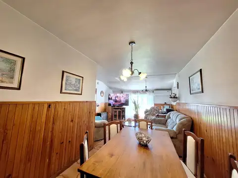 Casa en Venta en Campana, USD 220.000