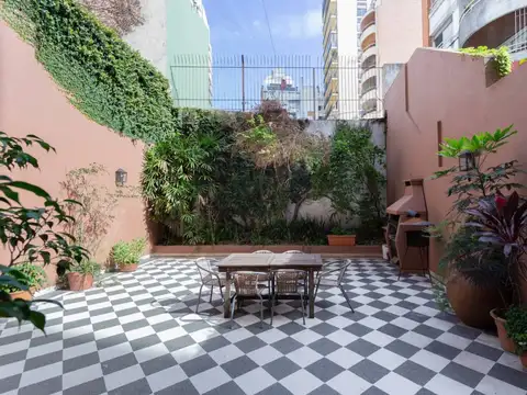 Juncal 2600, Piso 0