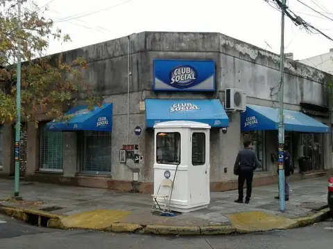 Local en Venta 30 años