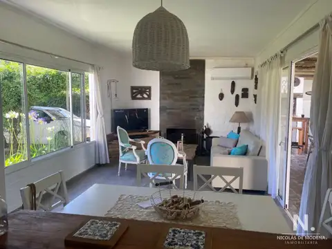 Casa en Alquiler Temporal en Cantegril, USD 9.000