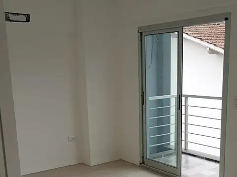 Departamento en Venta en Santos Lugares, USD 46.000