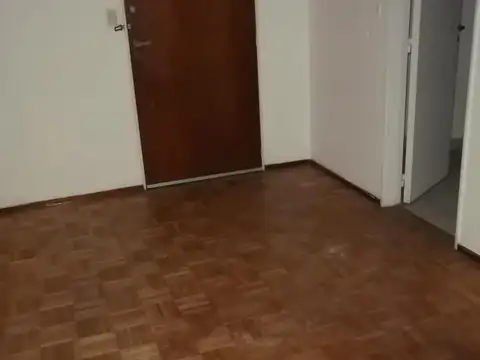 DEPARTAMENTO 3 AMBIENTES EN ALQUILER.