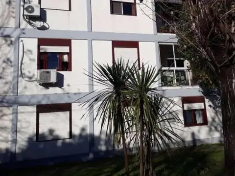 Departamento en Venta en Villa Santos Tesei, USD 56.000