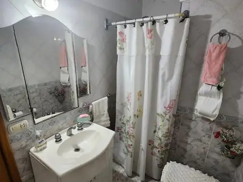 Depto Tipo Casa en Alquiler de 3 dormitorios
