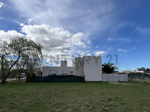 Excelente terreno en Las Acacias